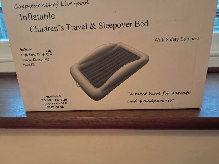Childs inflatable bed