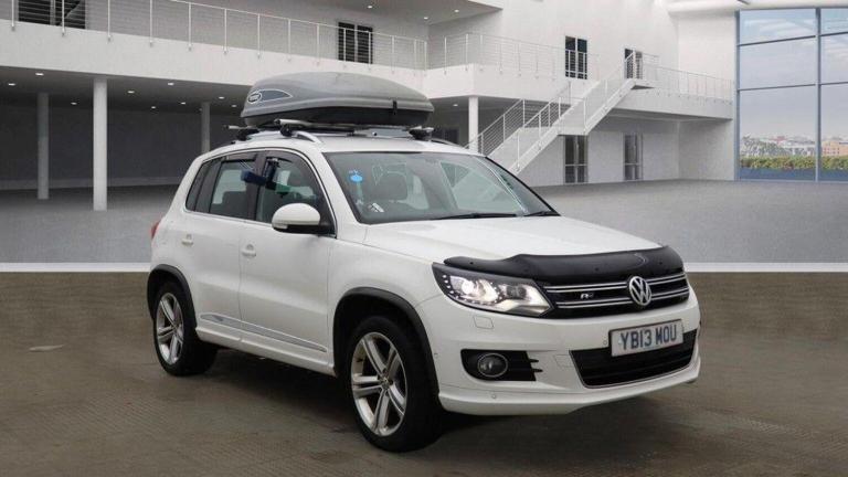 VOLKSWAGEN TIGUAN 2.0 TDI BlueMotion Tech R-Line 4WD Euro 5 (s/s) 5dr 2013