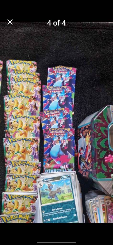 Pokemon trading and battle cards. (JAPANESE) 1000'S Job Lot
