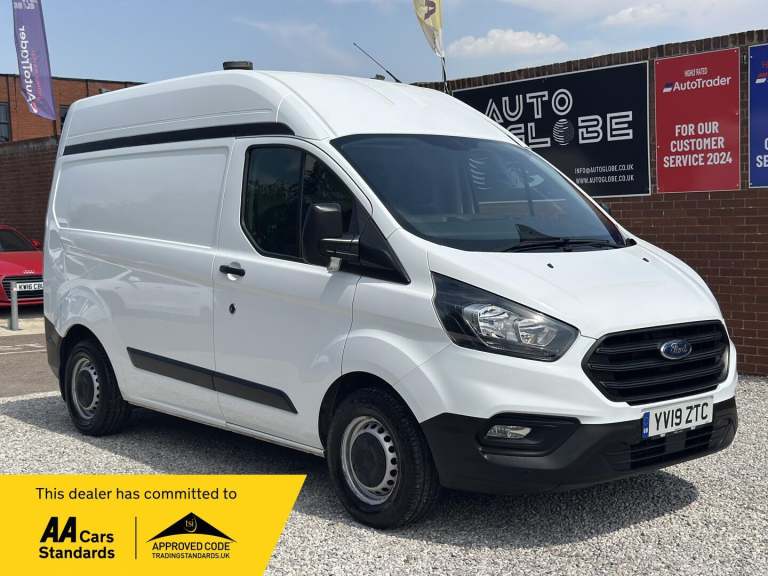 2019 Ford Transit Custom 2.0 300 EcoBlue L1 H2 Euro 6 5dr PANEL VAN Diesel Manual