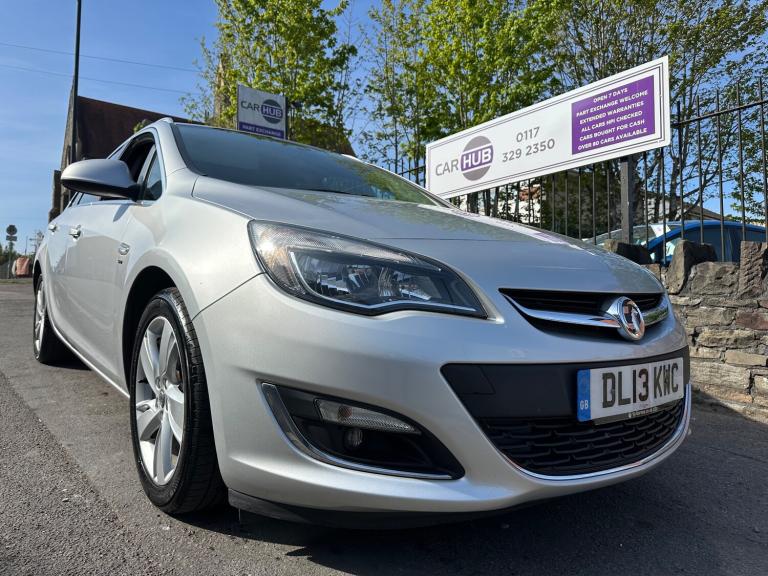2013 Vauxhall Astra 1.6 16V SRi Sports Tourer 5dr Petrol Manual Euro 5 (115 ps)