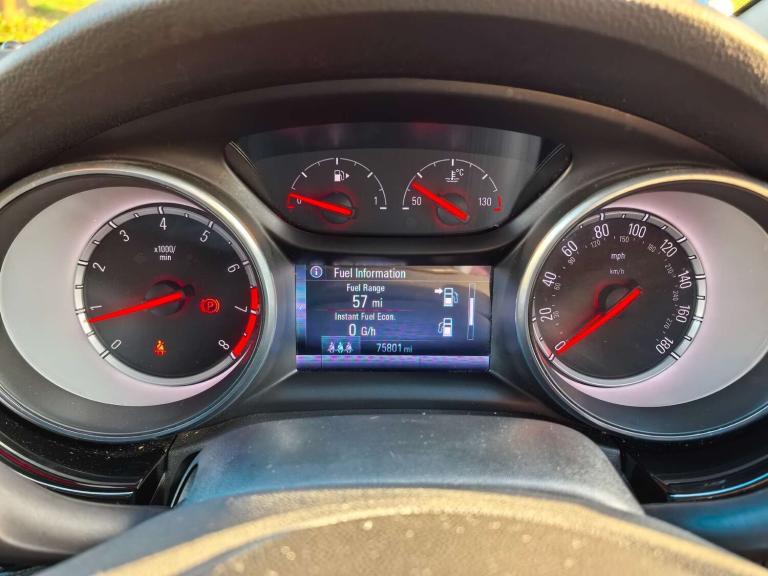 2017 Vauxhall Astra 1.4 Astra Elite Nav T 5dr - Full Service History - High Spec! Hatchback Petro...