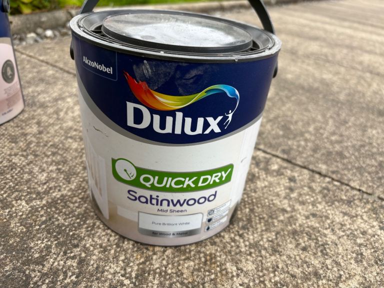 Dulux Quick Dry Satinwood Paint unopened 