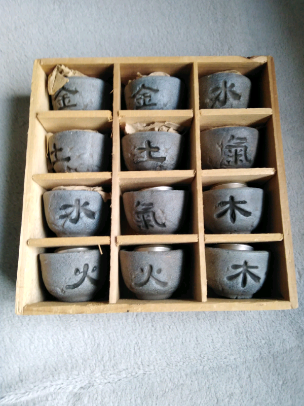 Stone tealight holders x 12