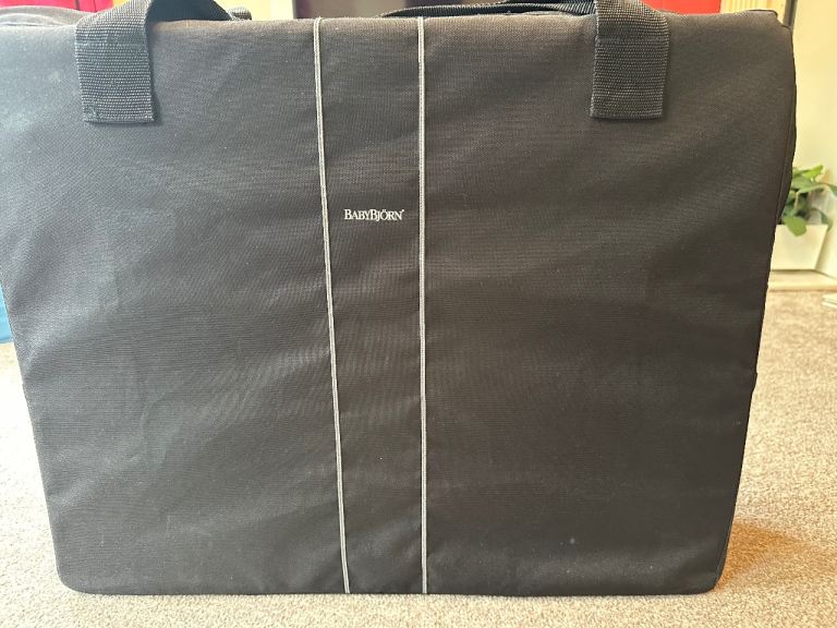 Babybjorn Travel Cot