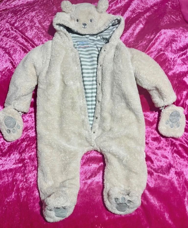 Baby ~ Unisex All in One Warm outdoor Onesie ~ with Mittens ~ Jo Jo Maman Bébé