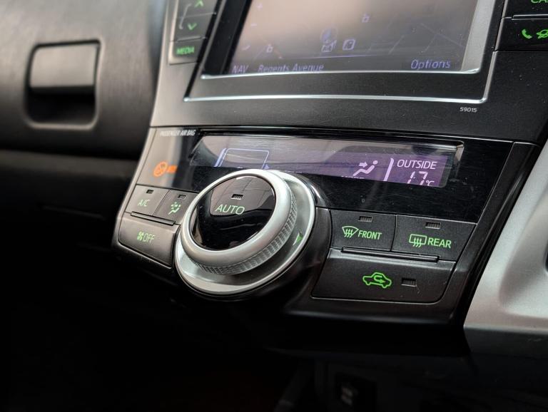 2012 Toyota Prius+ 1.8 VVT-h T4 MPV 5dr Petrol Hybrid CVT Euro 5 (s/s) (136 ps) MPV Petrol/Electr...