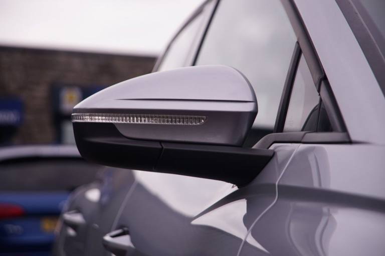 2022 Audi Q4 e-tron 35 Sport SUV 5dr Electric Auto 55kWh (170 ps) ESTATE ELECTRIC Automatic