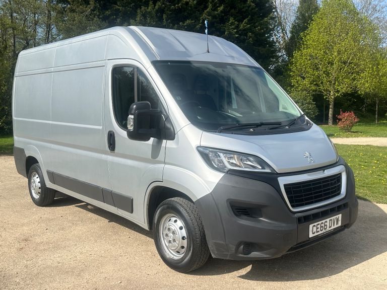 2017 PEUGEOT BOXER - L2H2 - 1 OWNER - DEAD LOCKS - TOP SPEC - NEW CAMBELT + WATER PUMP
