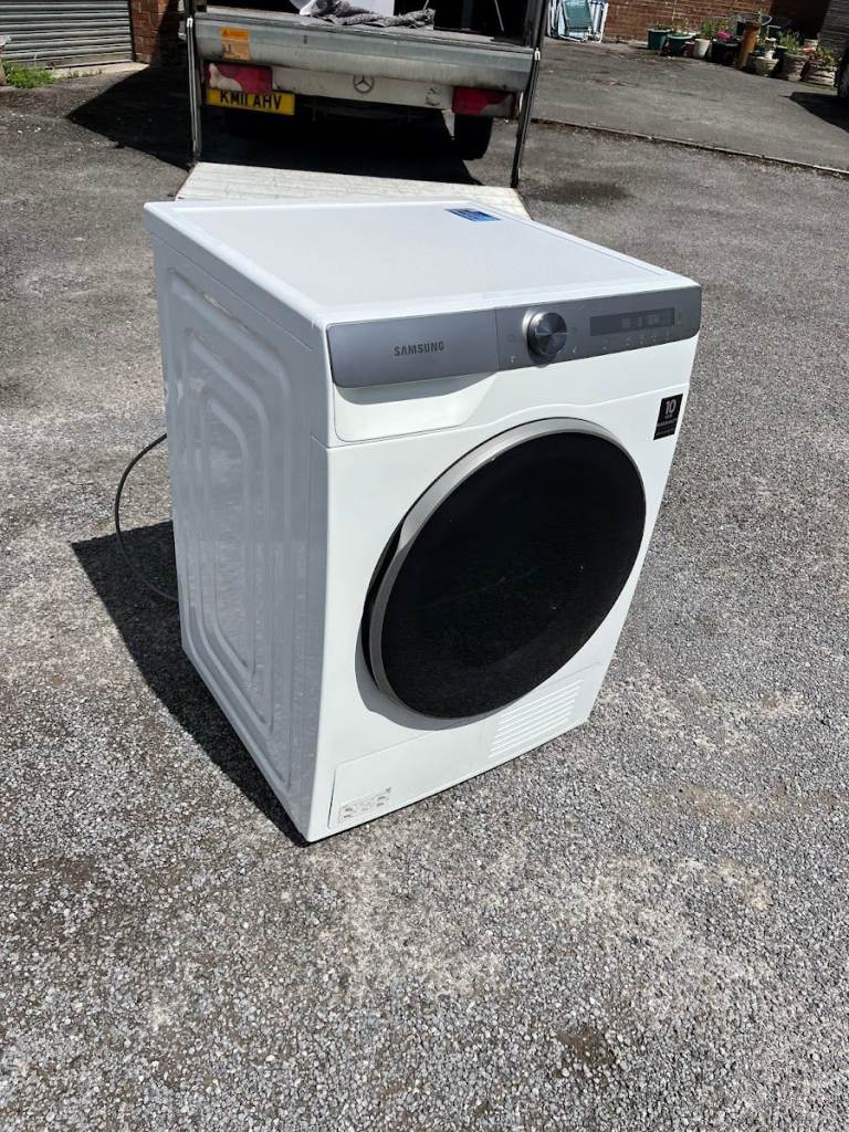  Samsung Series 9 9KG Heat Pump Tumble Dryer A+++ DV90T8240SH Great Condition