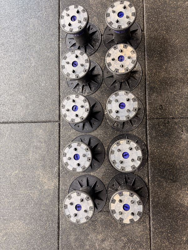 Tile pedestals adjustable 160-205mm x 10