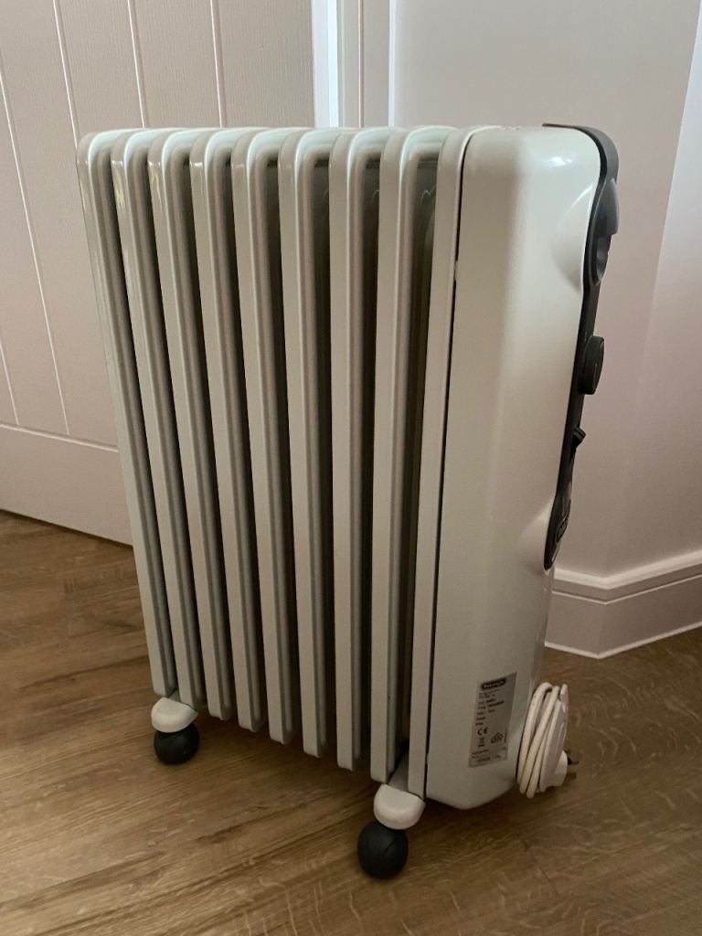 Delonghi oil filled radiator 
