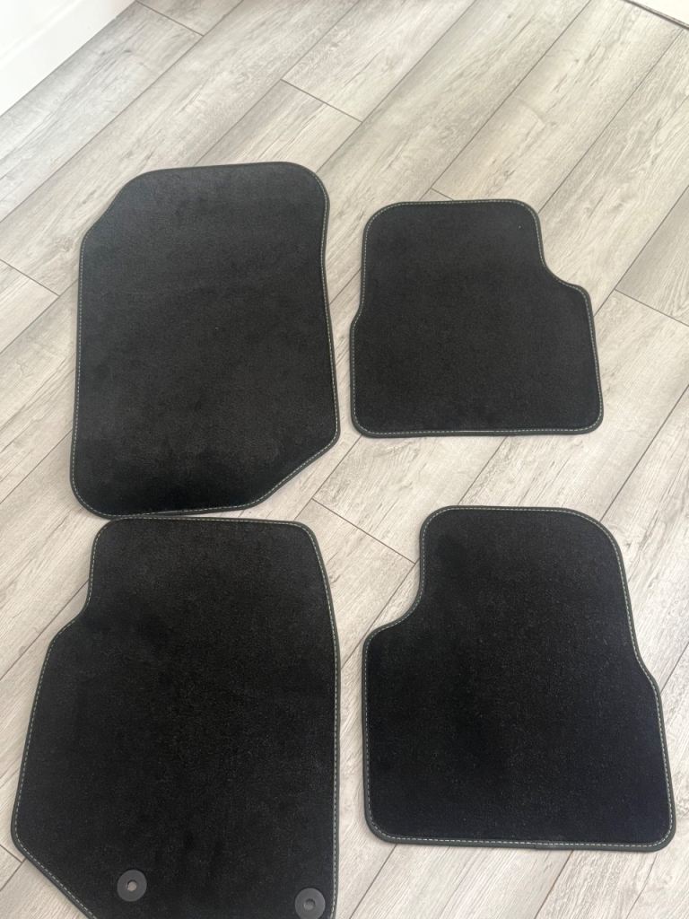 Peugeot 2008 Genuine Floor Mats - brand new