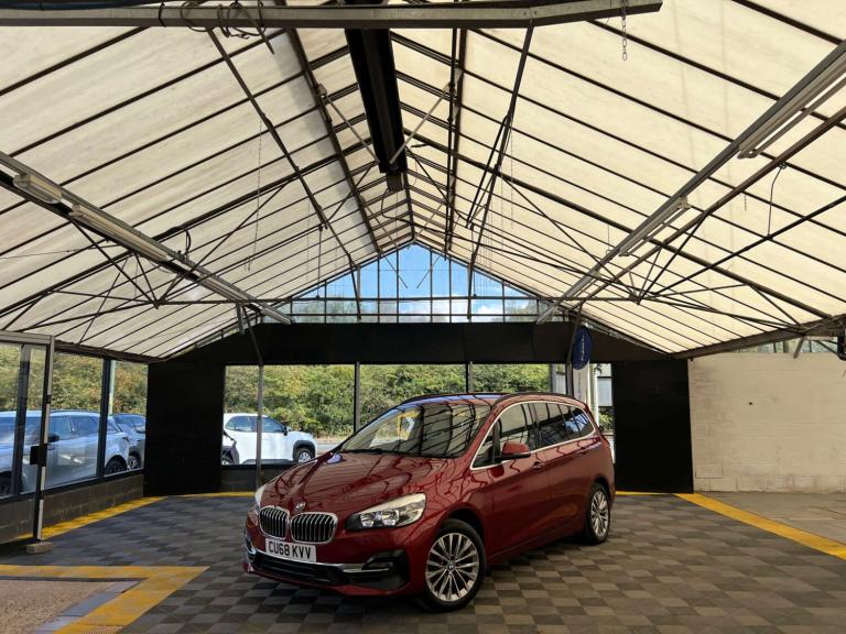 2018 BMW 2 Series 220i Luxury 5dr DCT ESTATE PETROL Automatic