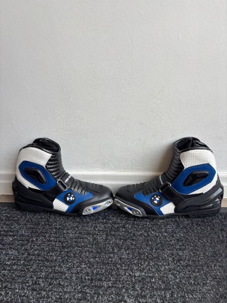 BMW replica motorbiking boots - BEST FIT SIZE 9