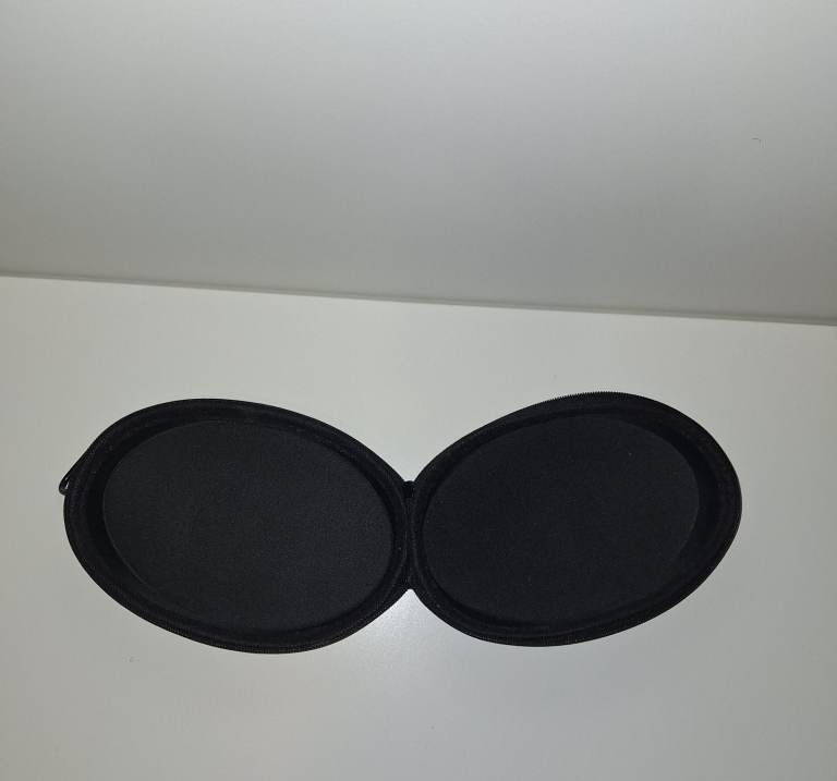 Worwoder Headphones Case – Travel-Ready Hard Shell ( Bundle discounts are available just ask )❗️
