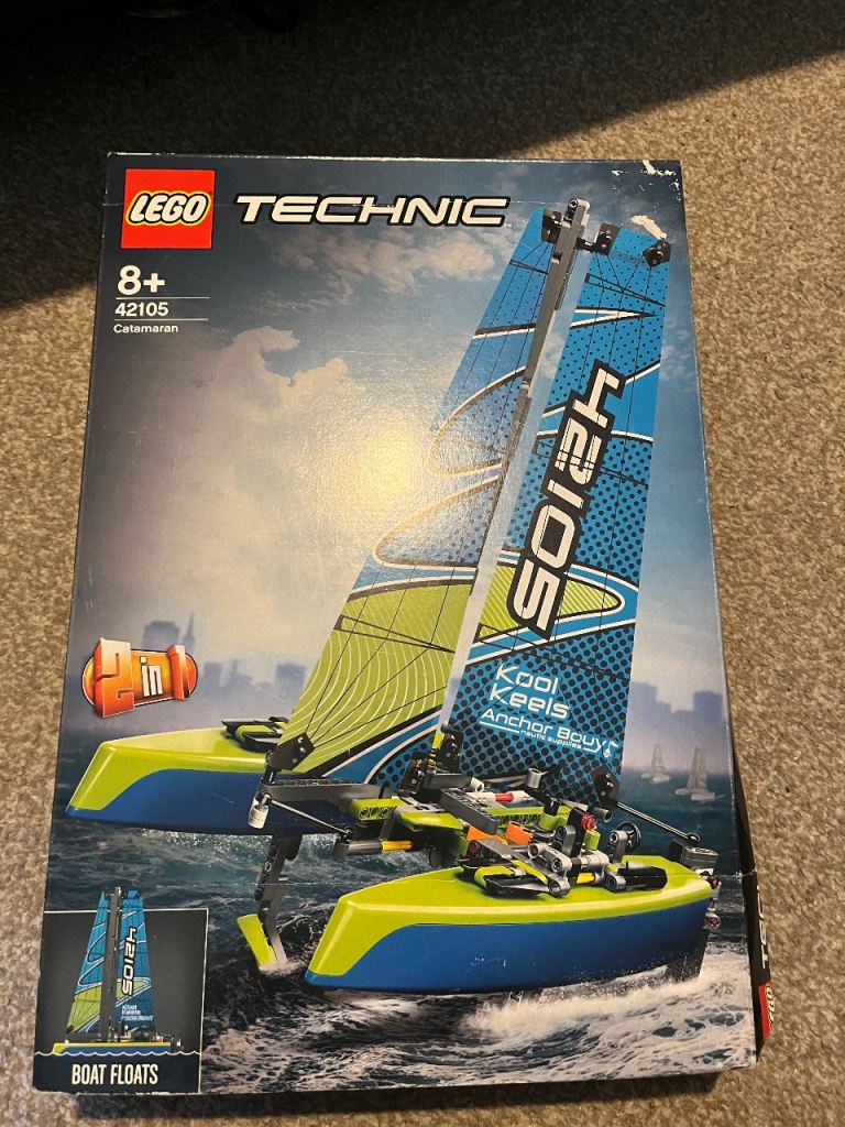 LEGO Technic 42105 Catamaran Boat Set