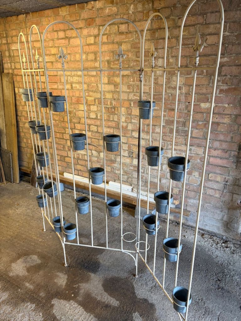 Garden or interior display stand 