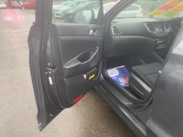 2017 Hyundai TUCSON 1.7 CRDi Blue Drive SE Nav Euro 6 (s/s) 5dr ESTATE Diesel Manual