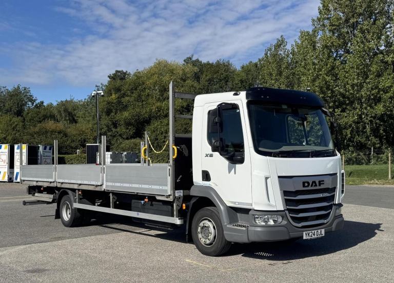 2024 24 plate Euro 6 DAF XB210 4×2 12t Dropside