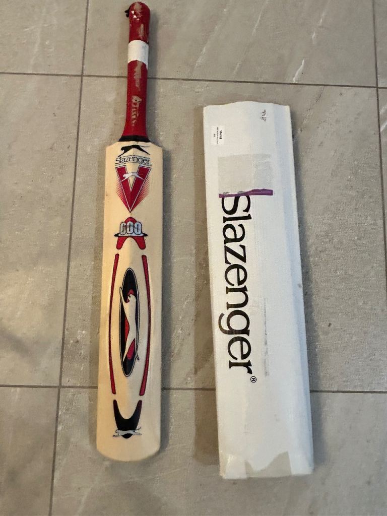 Cricket Bat - Brand new