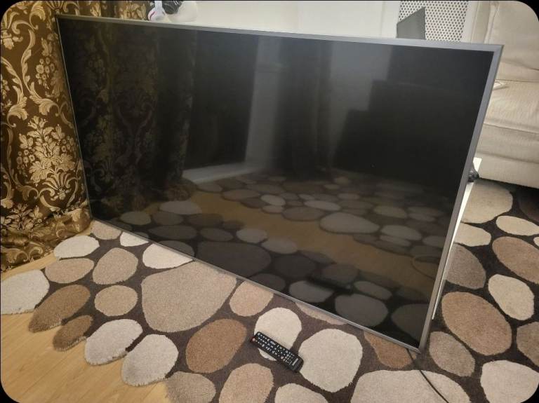 SAMSUNG 65 INCH 4K SMART TV 