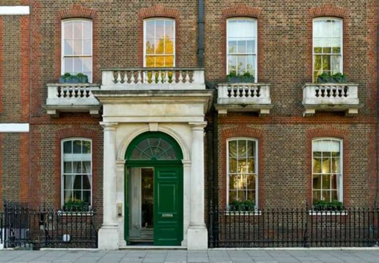 3 to 60 Person Private Office Suites to rent in *Cavendish Square*, Central London W1G