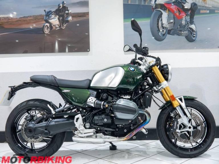 2025 (25) BMW R12 Nine T - Ultra low miles, lots of options in San Remo Green!!