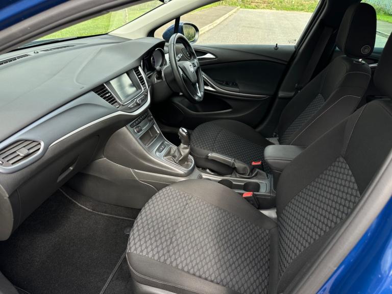 2019 69 VAUXHALL ASTRA TECHLINE NAV 1.6 CDTI TURBO DIESEL ESTATE * 