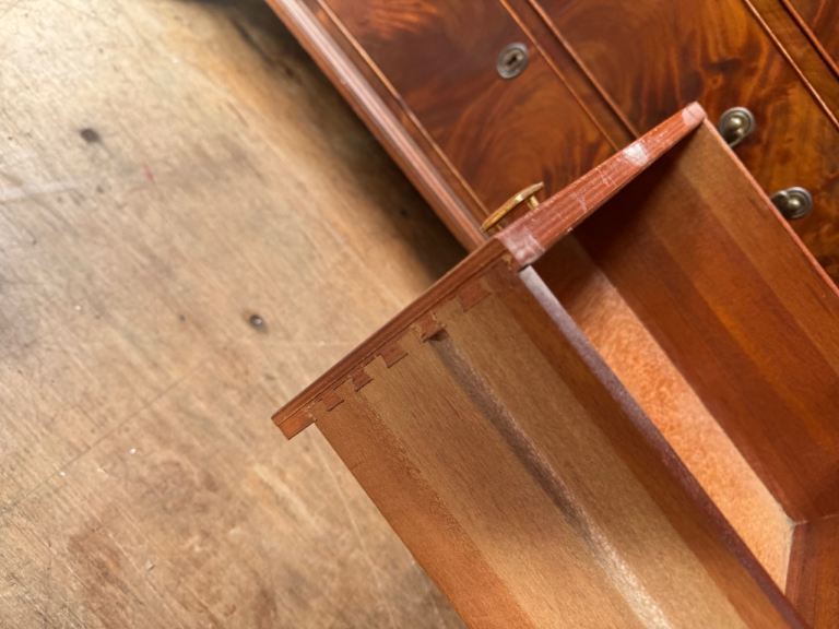 vintage sideboard dressing table possible Delivery