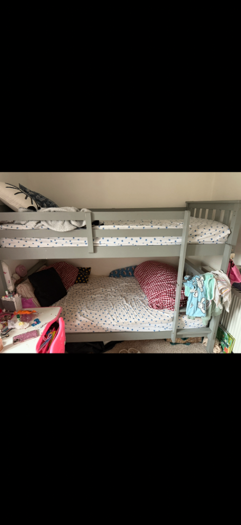 Bunk beds grey 