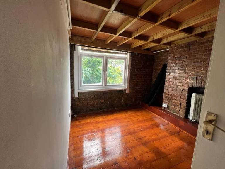STUDIO FLAT HAMMERSMITH GROVE HAMMERSMITH W6