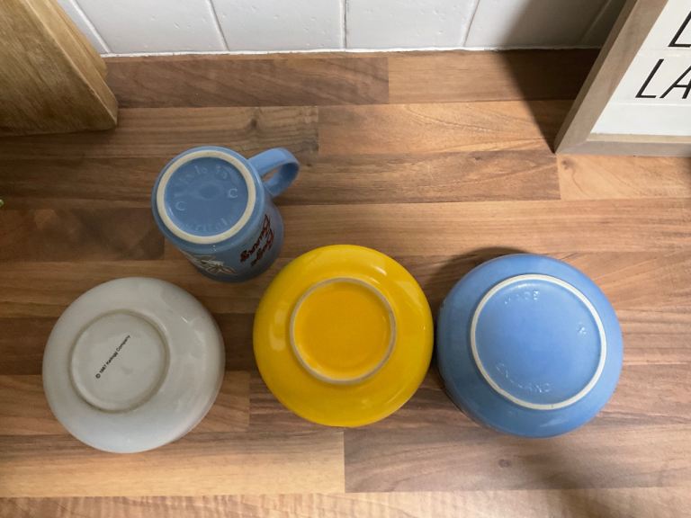 Vintage collectables breakfast bowls and mug