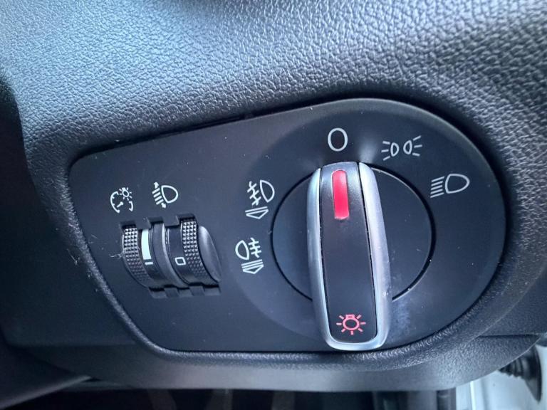 2017 Audi A1 1.0 TFSI Sport Sportback Euro 6 (s/s) 5dr HATCHBACK Petrol Manual