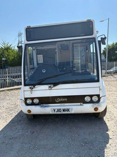 2010 optare 7.1 metre slimline solo 23 seats with 9 standees. MOT 17/03/2027.