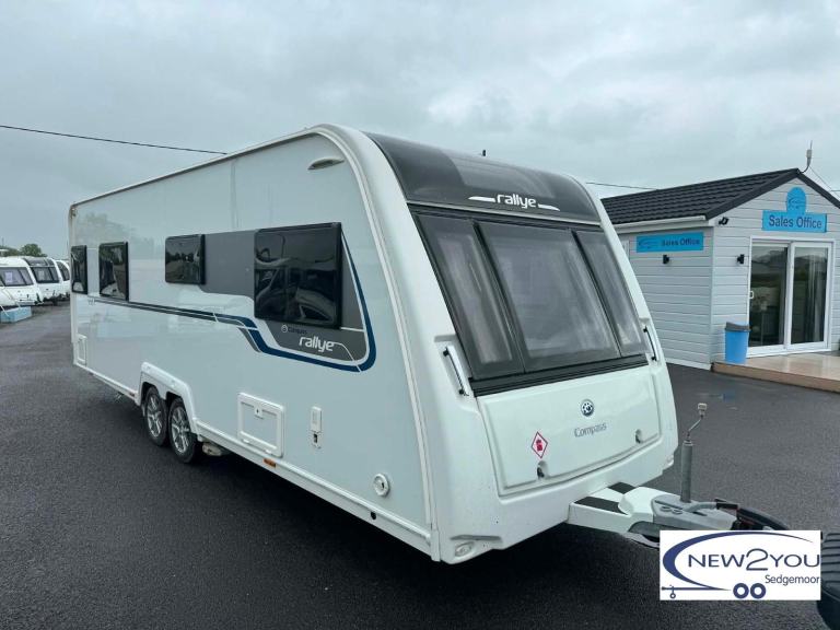 2015 Compass Rallye 644 - 4 Berth TRANSVERSE BED Caravan - STOCK J029
