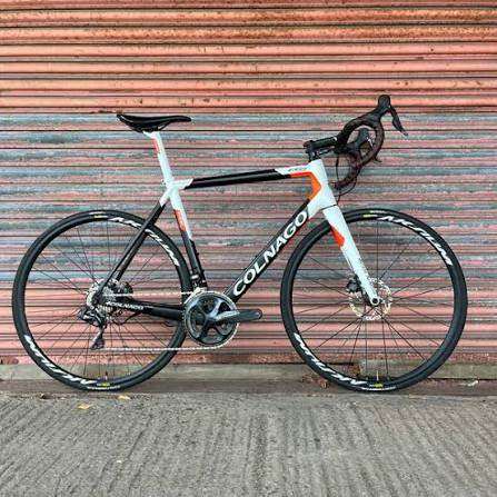 Wanted Carbon fibre road bike medium frame 