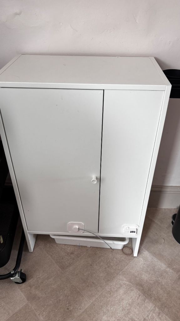 Free to collect - White Storage Cabinet with Shelves