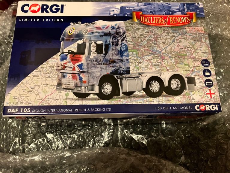 Rare Corgi CC14124 DAF 105, Slough International Freight & Packing Ltd
