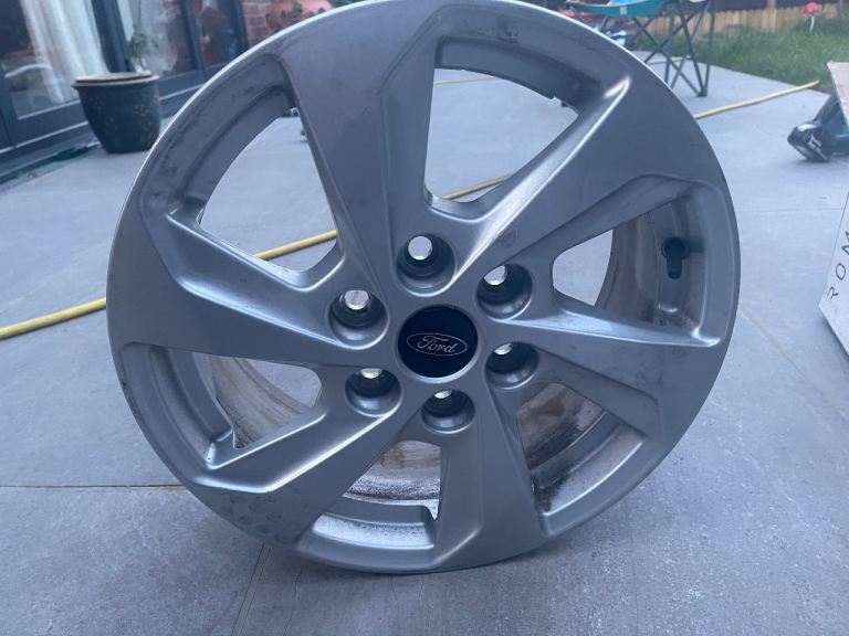 Ford custom 2025 Alloys only 4x brand new