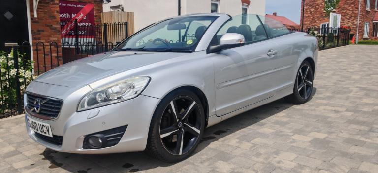2011 Volvo C70 D4 [177] SE Lux 2dr CONVERTIBLE Diesel Manual
