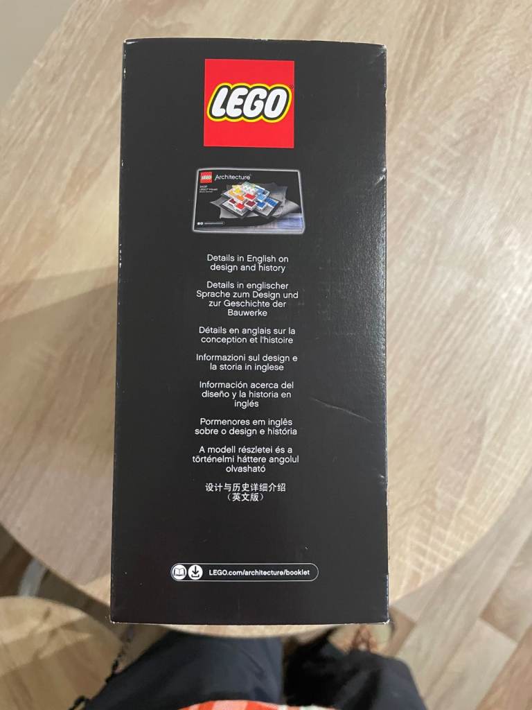 LEGO ARCHITECTURE set: Lego House (21037) NEW & UNOPENED