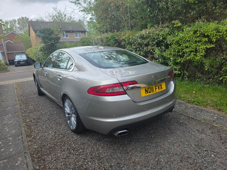 Lovely Jaguar XF 3.0D premium luxury for sale 