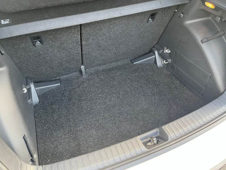 2022 (72) Skoda Fabia Colour Edition 1.0 Tsi