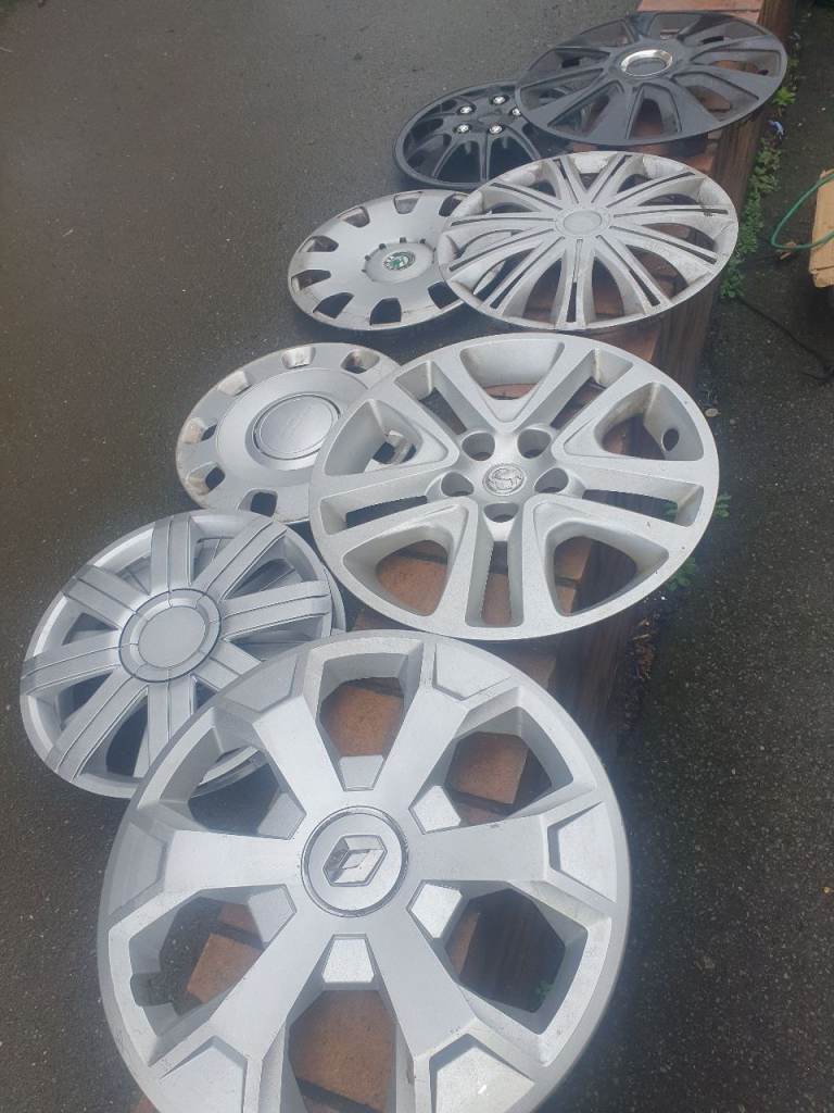 8 , 14. 15 & 16 inch Wheel Trims - Fiat , Renault , Skoda, Vauxhall etc. Good Condition, Useful 