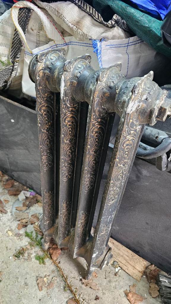 Ornate Cast Iron Radiator 