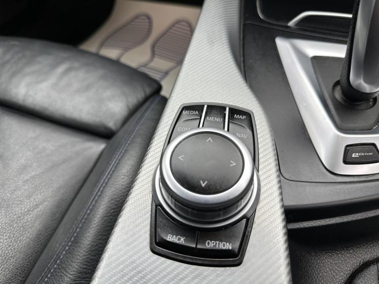 2017 BMW 3 Series 330e M Sport 4dr Step Auto SALOON PETROL/ELECTRIC Automatic