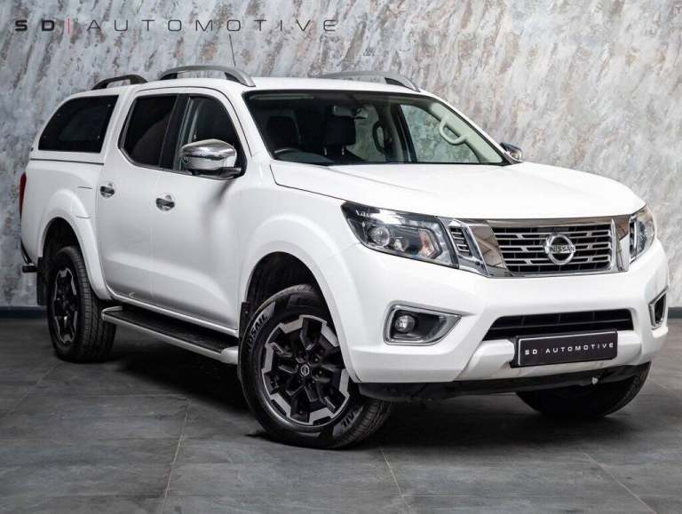 2021 Nissan Navara 2.3 dCi Tekna Pickup Double Cab 4dr Diesel Manual 4WD Euro 6 (s/s) (190 ps) Di...
