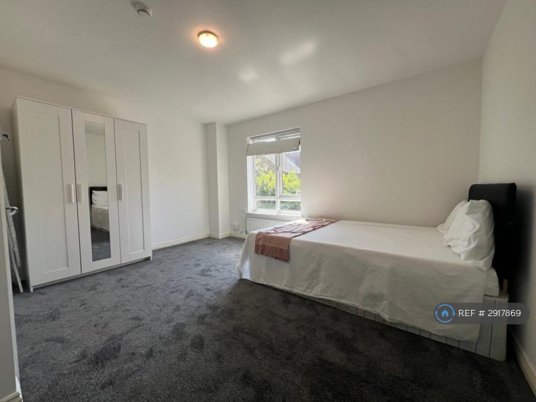 1 bedroom in The Rookery, Grays, RM20 (#2917869)
