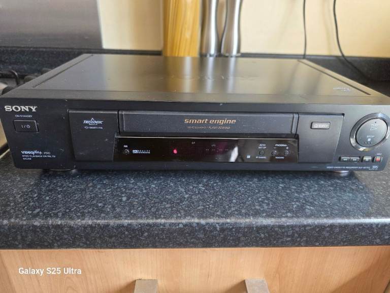 Sony video recorder spares or repairs.